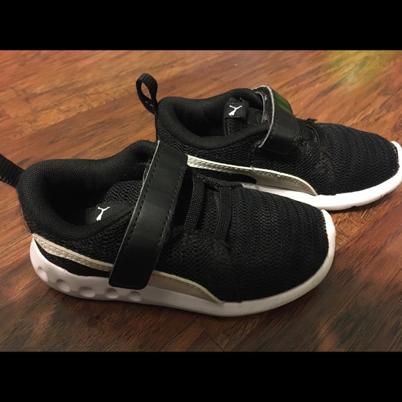 Puma Shoes - Picture 2 of 3